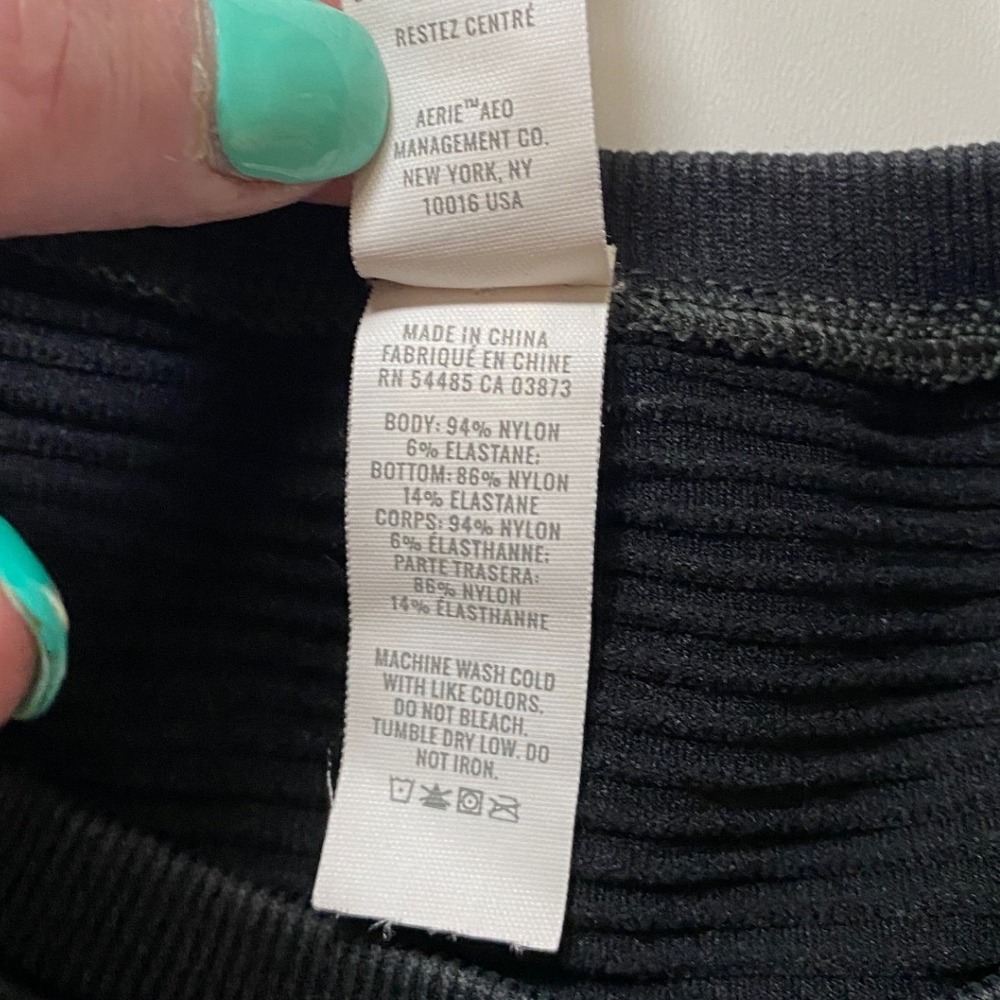 Baby Tee Offline by Aerie Womens XS Black Seamless Ribbed Short Sleeve Crop Top - Picture 6 of 8